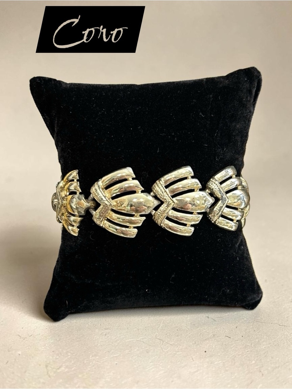 Vintage Coro Gold Tone Link Bracelet Signed Art Deco Geometric Statement 6.75”